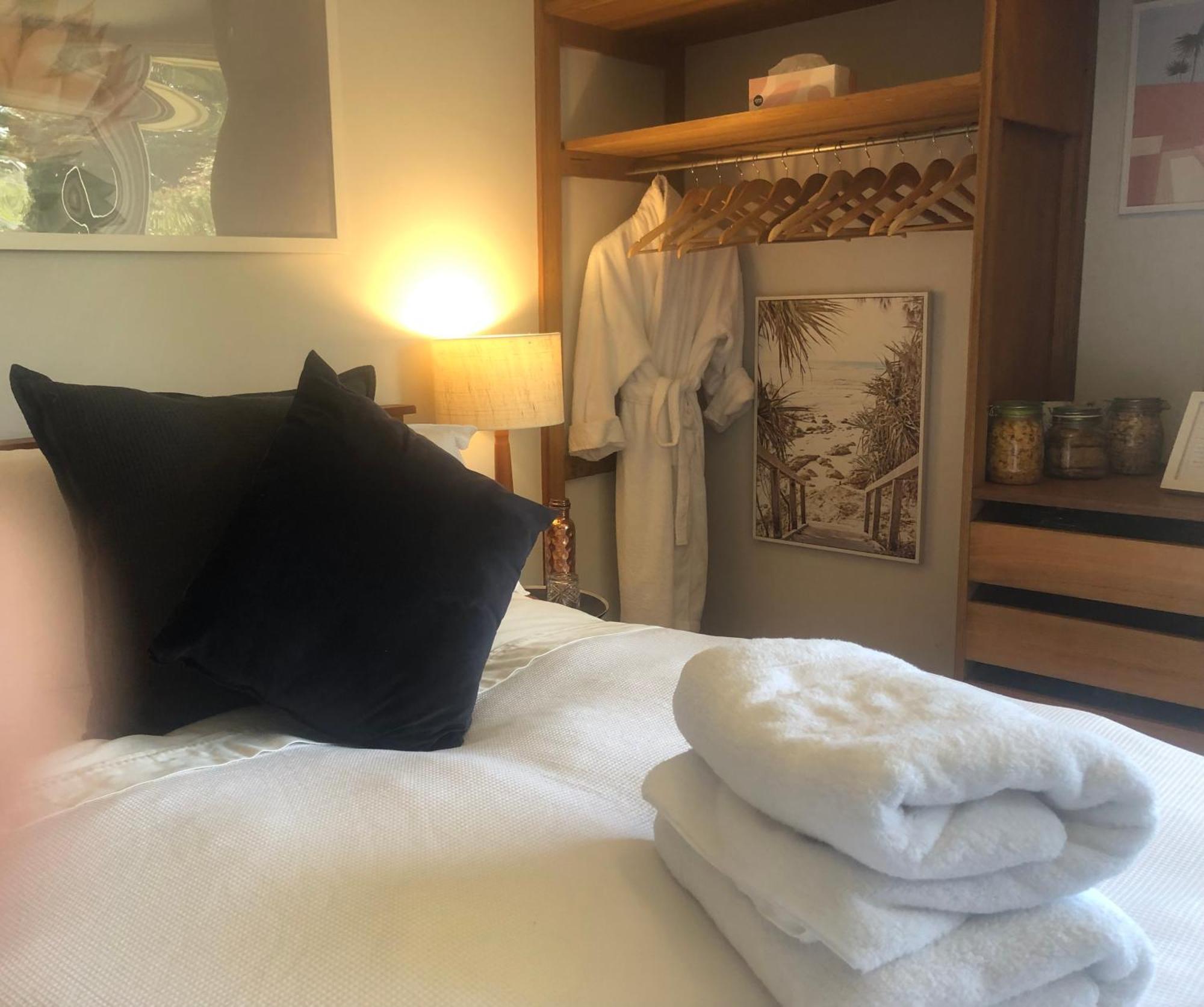 Lovely Budget Vegan Homestay Launceston Esterno foto