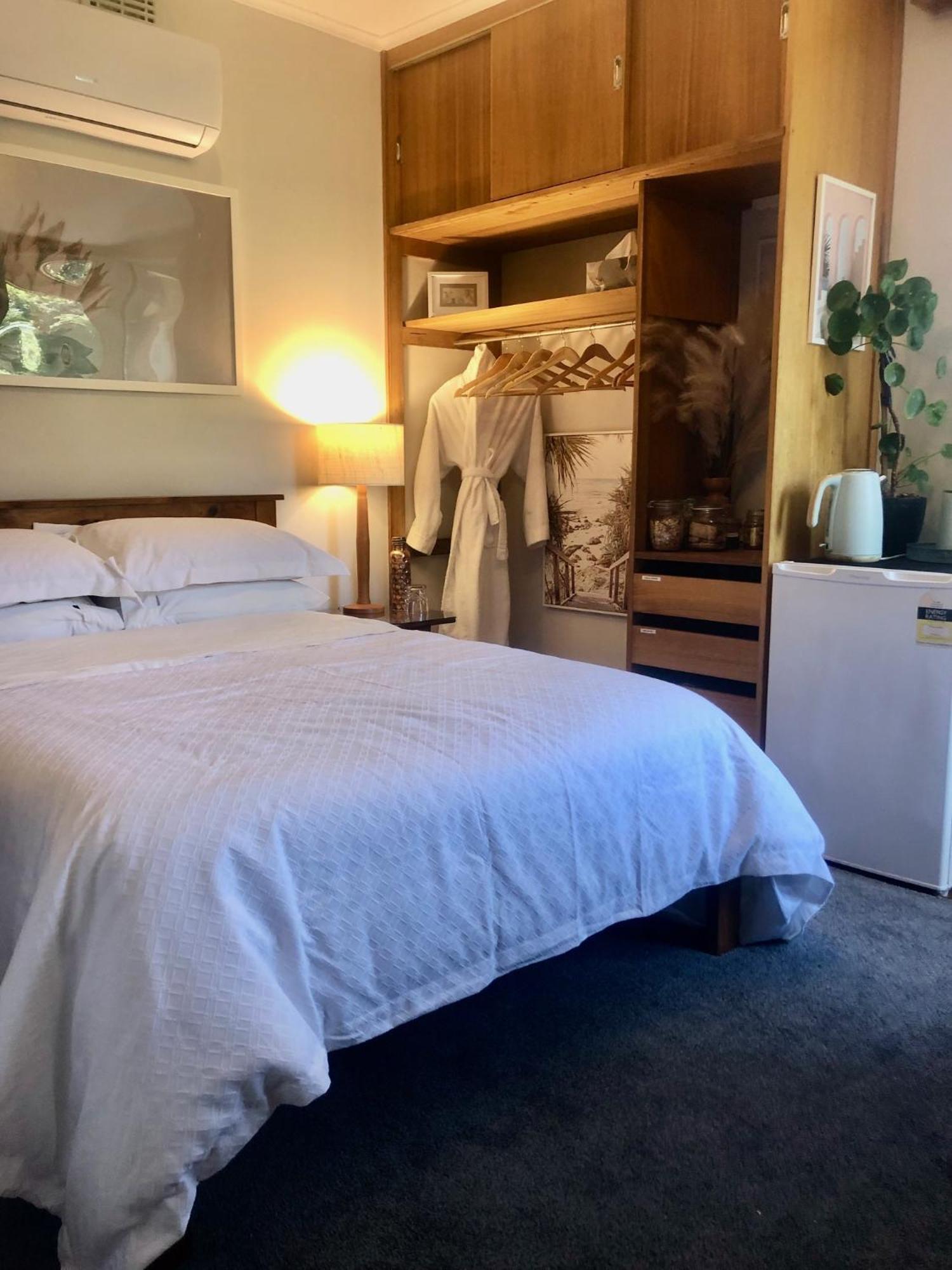 Lovely Budget Vegan Homestay Launceston Esterno foto