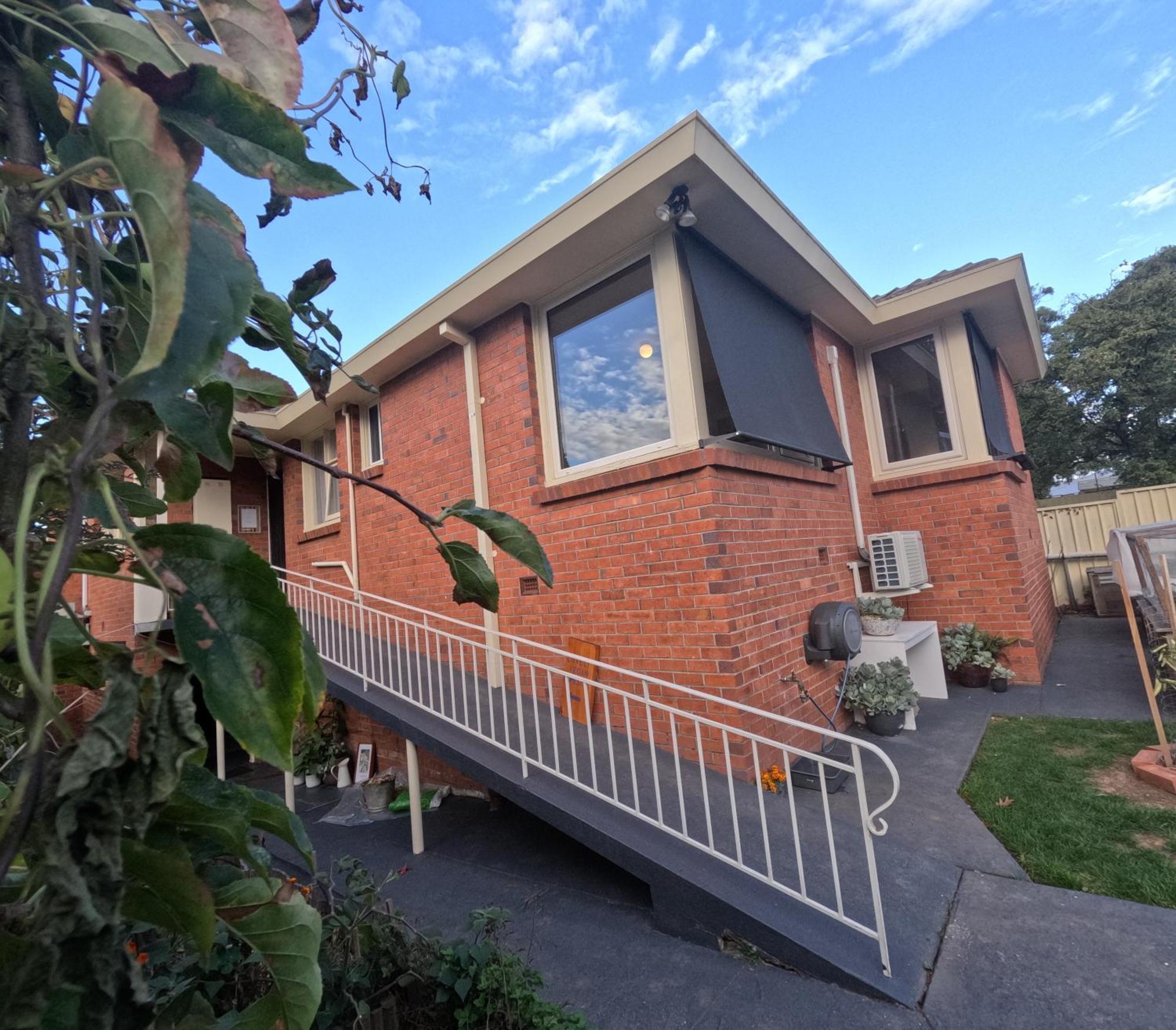 Lovely Budget Vegan Homestay Launceston Esterno foto